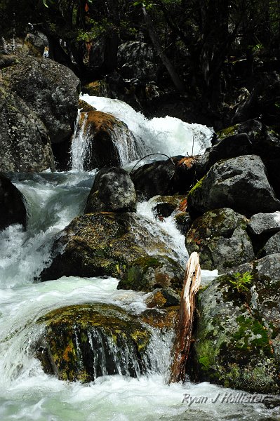 RJH_2481.JPG - At this point, Dave and Alex decided to head back to the trailhead since they had to be back to Turlock by 5pm.  Steve, Aric and myself opted for an adventure and decided to try our hand at scaling the waterfall.